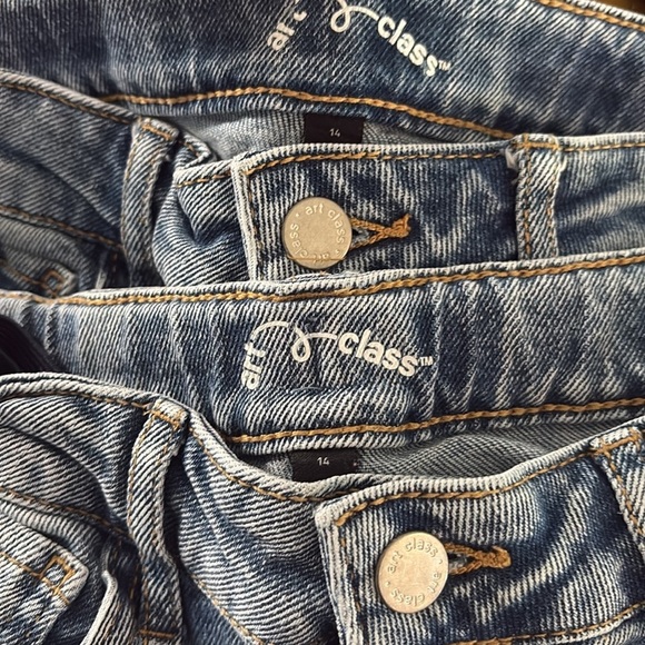 Art Class distressed raw edge jeans lot size 14 - Picture 7 of 9